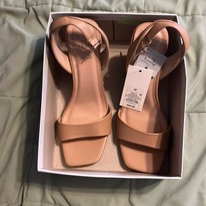 NWT a new day Dress Heels - Tan Size 10 Adr02 Sal Heels